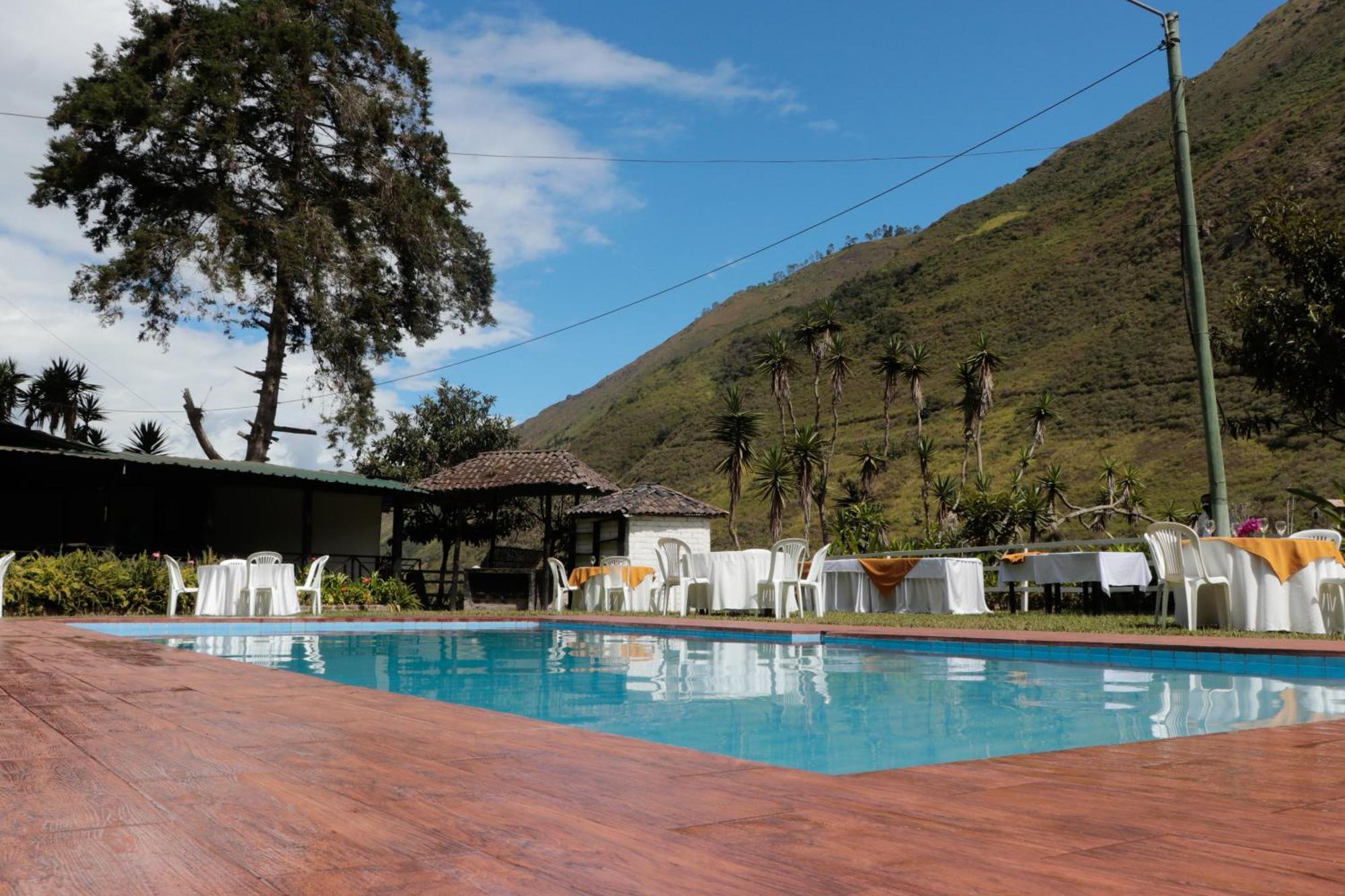 Hostería La Eterna Primavera Huigra Exterior foto